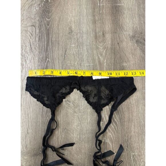 Victoria's secret 90s vintage set of 2 garter lace belts - Picture 11 of 12